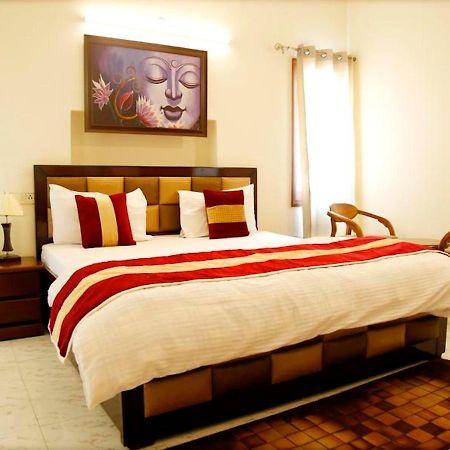 Maplewood Guest House, Neeti Bagh, New Delhiit Is A Boutiqu Guest House - Room 5 Dış mekan fotoğraf