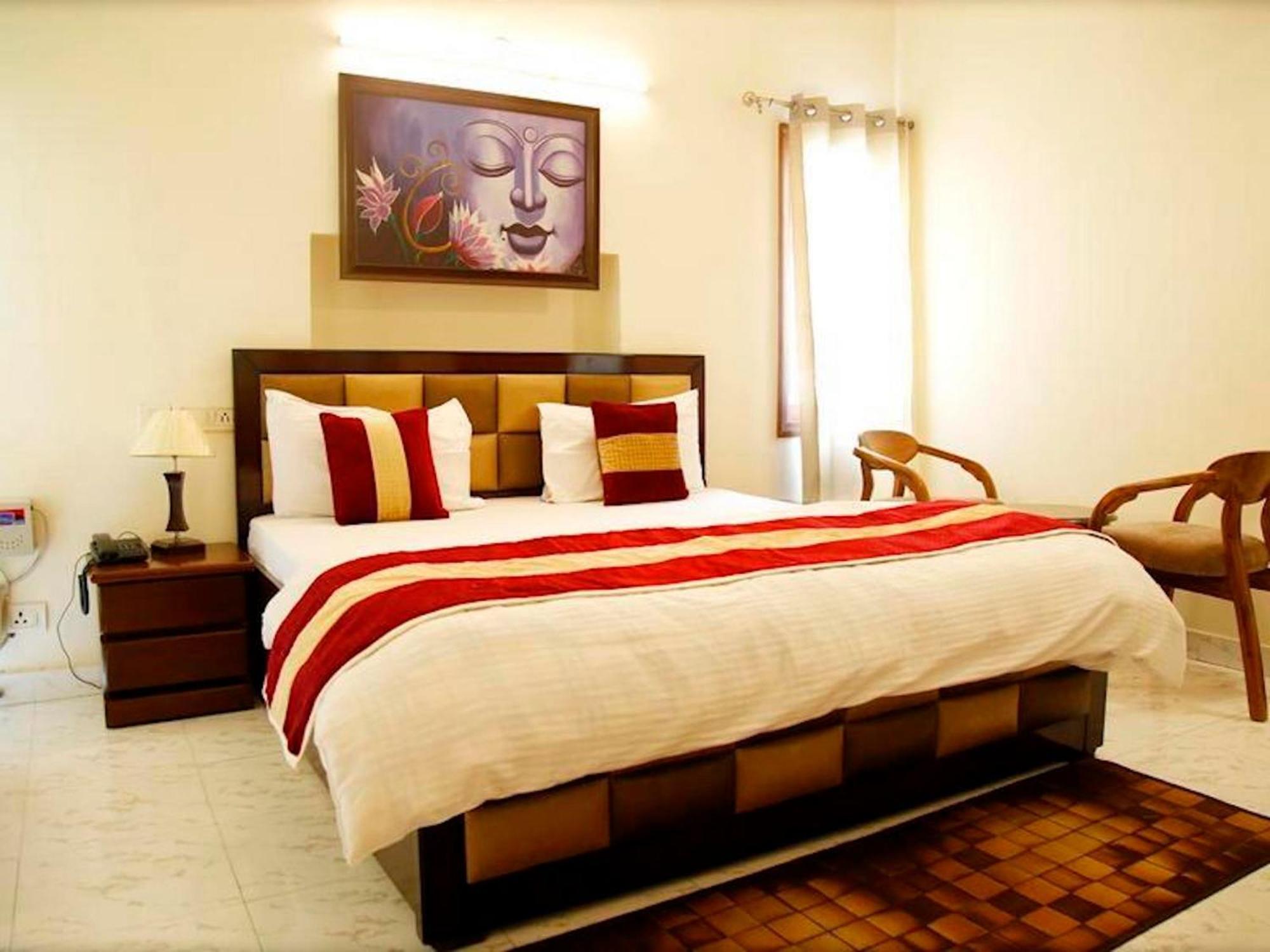 Maplewood Guest House, Neeti Bagh, New Delhiit Is A Boutiqu Guest House - Room 5 Dış mekan fotoğraf