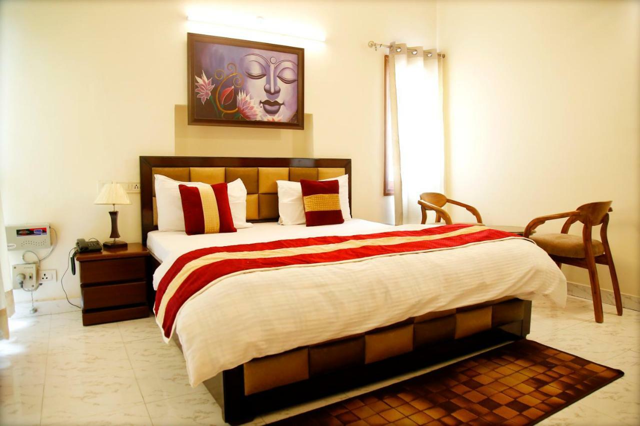 Maplewood Guest House, Neeti Bagh, New Delhiit Is A Boutiqu Guest House - Room 5 Dış mekan fotoğraf