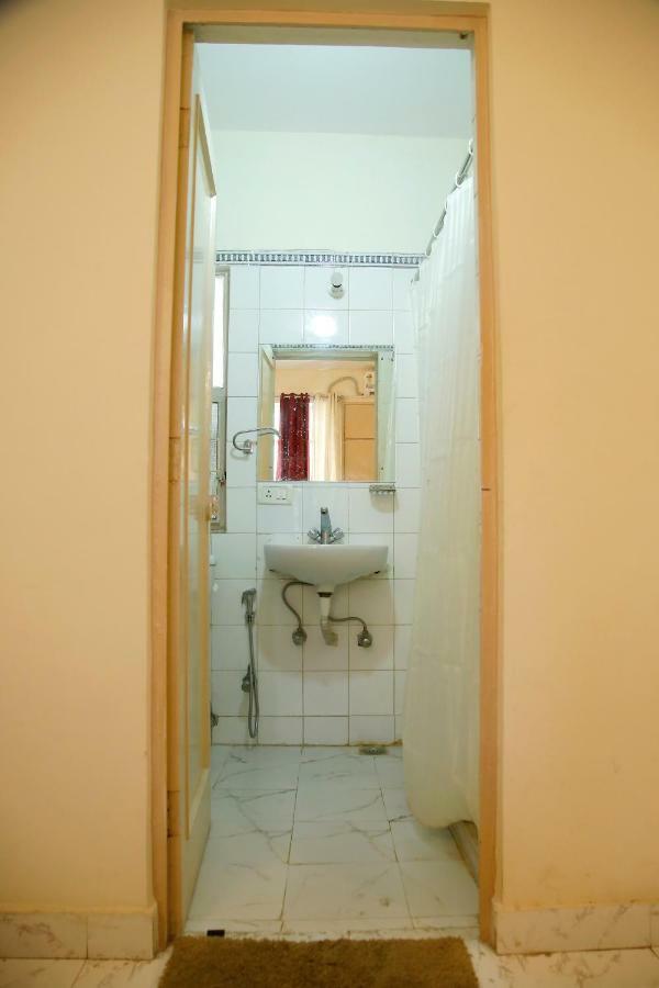 Maplewood Guest House, Neeti Bagh, New Delhiit Is A Boutiqu Guest House - Room 5 Dış mekan fotoğraf