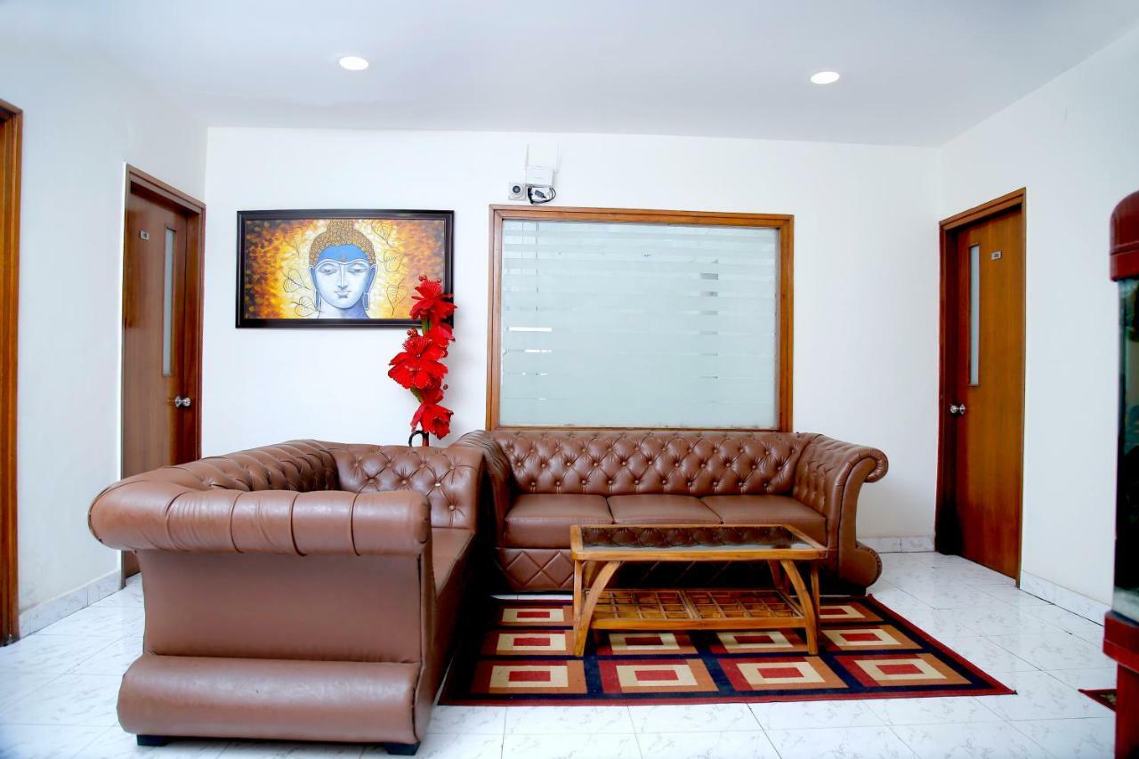 Maplewood Guest House, Neeti Bagh, New Delhiit Is A Boutiqu Guest House - Room 5 Dış mekan fotoğraf